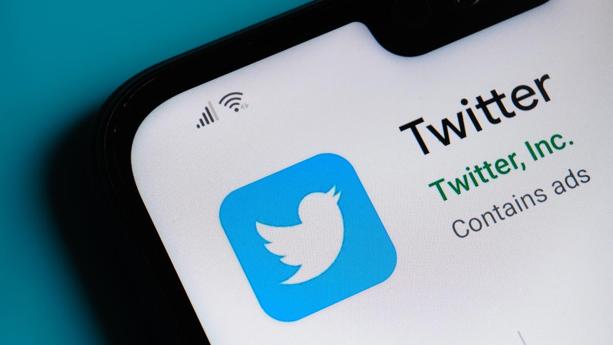 Twitter without Trump tumbles along with other tech shares