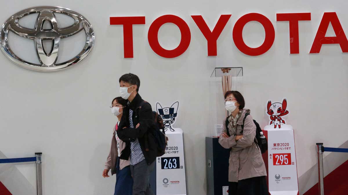 Toyota acquires Lyft's self-driving unit