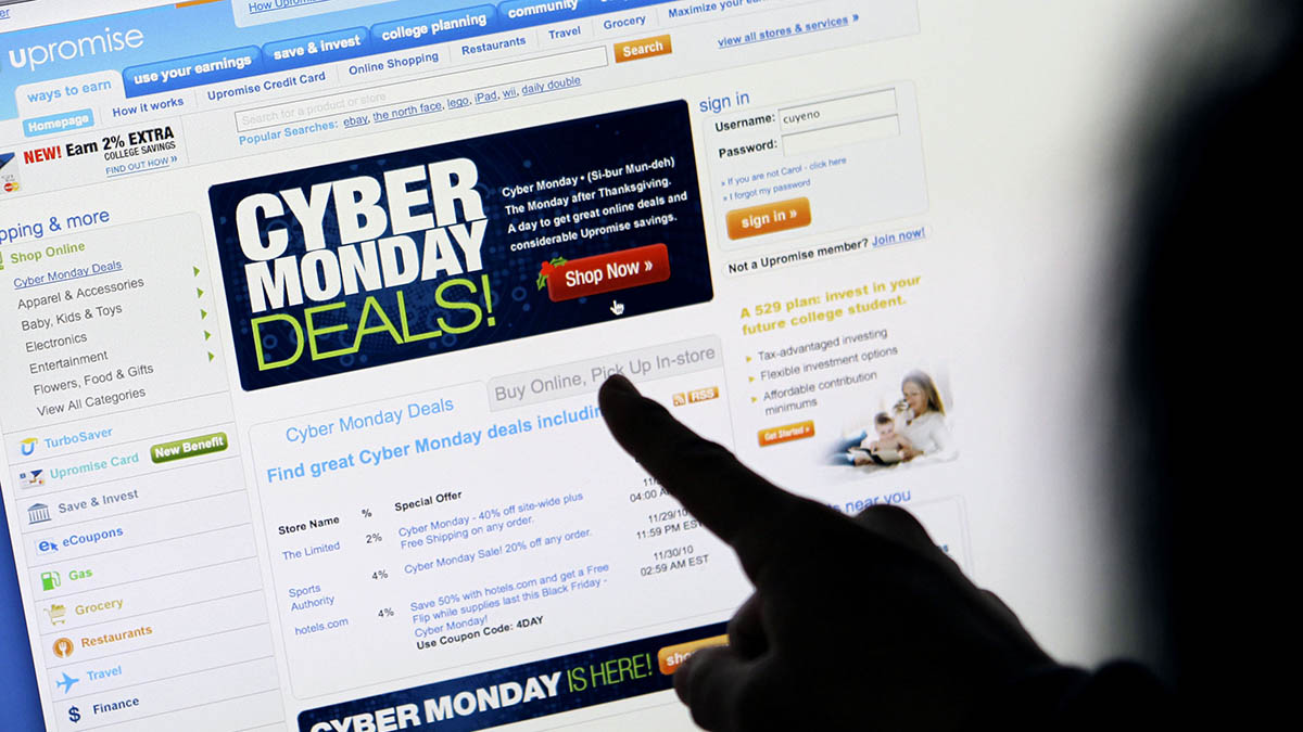 Cyber Monday caps holiday shopping weekend as virus lingers